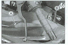 Middle Fairing Removal